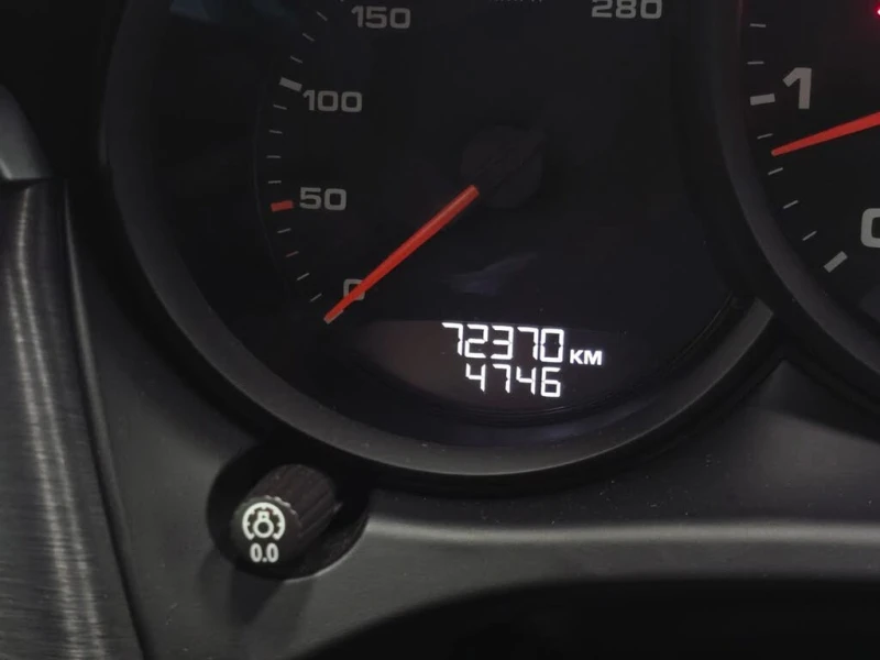 Porsche Macan GTS * CARFAX * АвтоКредит* (ЦЕНА ДО БГ), снимка 11 - Автомобили и джипове - 53457569