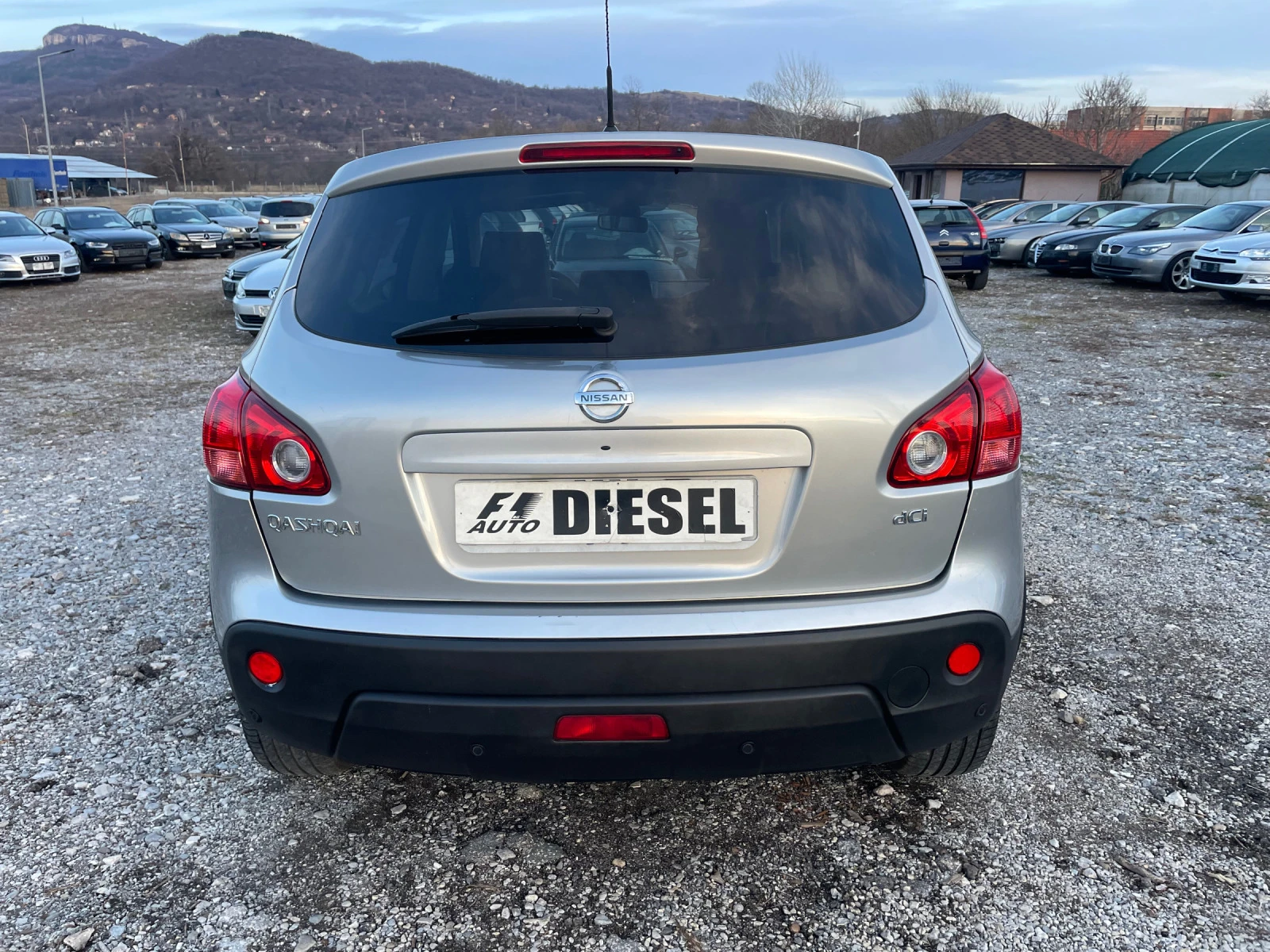 Nissan Qashqai 1.5DCI-PANORAMA-ITALIA - изображение 10