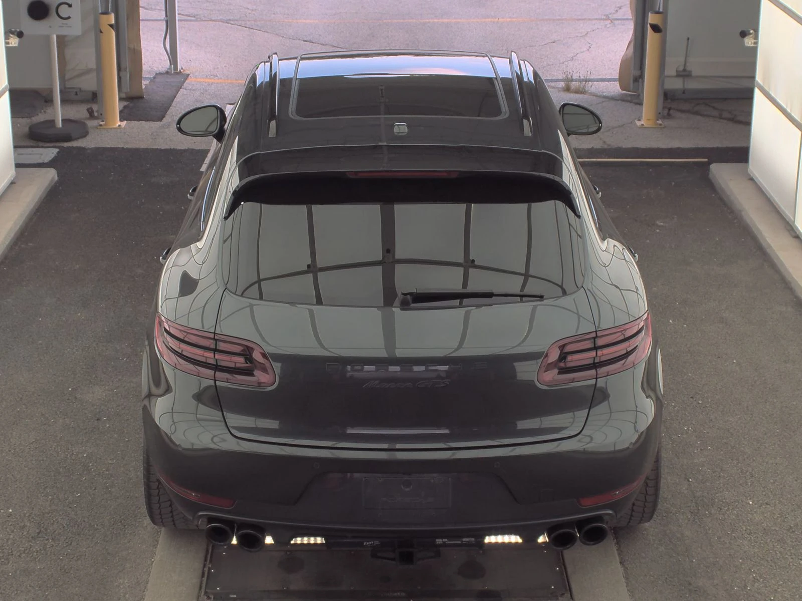 Porsche Macan GTS* ПАНО* ОБДУХ* КАМЕРА* ЦЕНА ДО БЪЛГАРИЯ - изображение 5