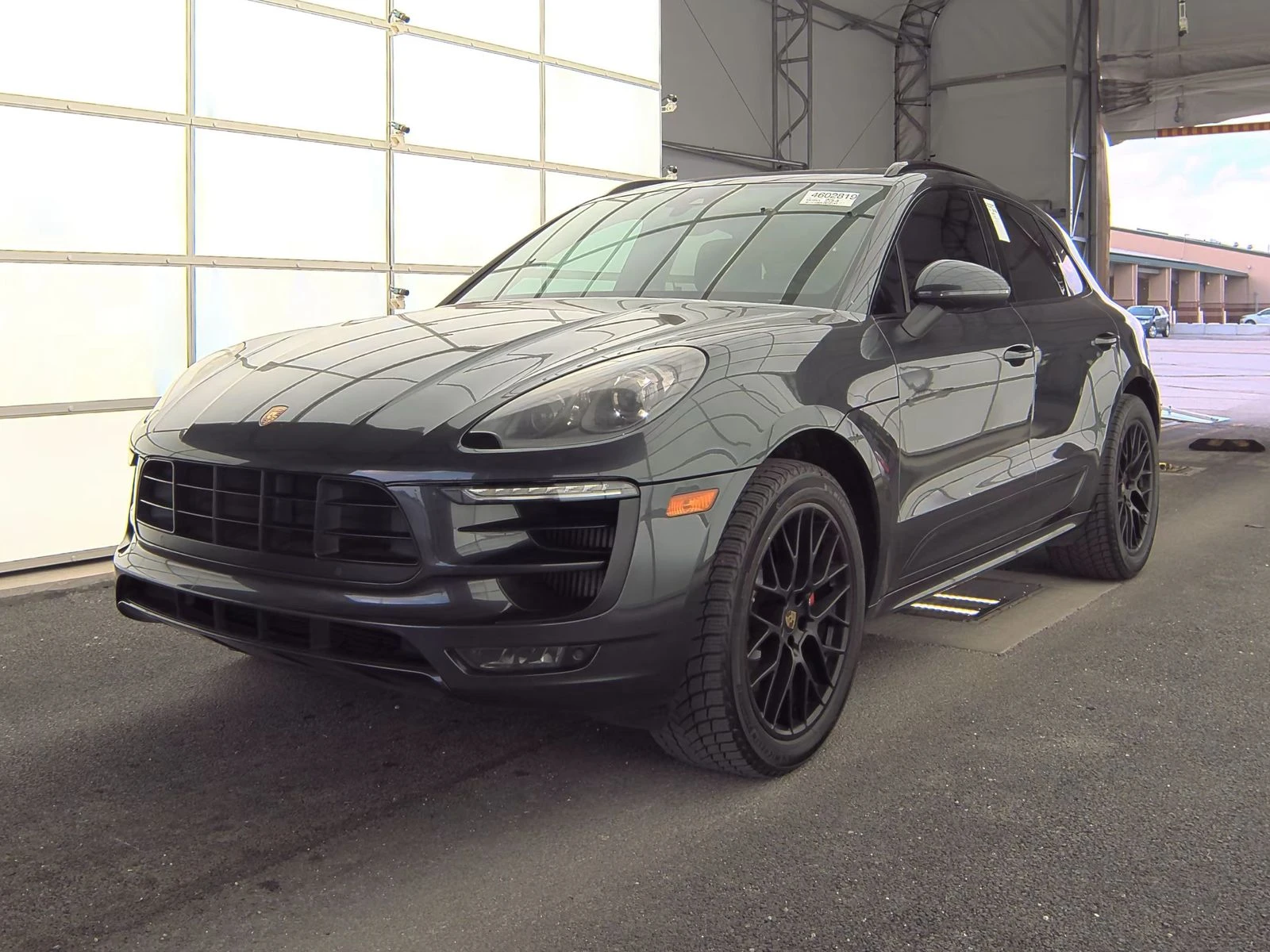 Porsche Macan GTS* ПАНО* ОБДУХ* КАМЕРА* ЦЕНА ДО БЪЛГАРИЯ - изображение 3