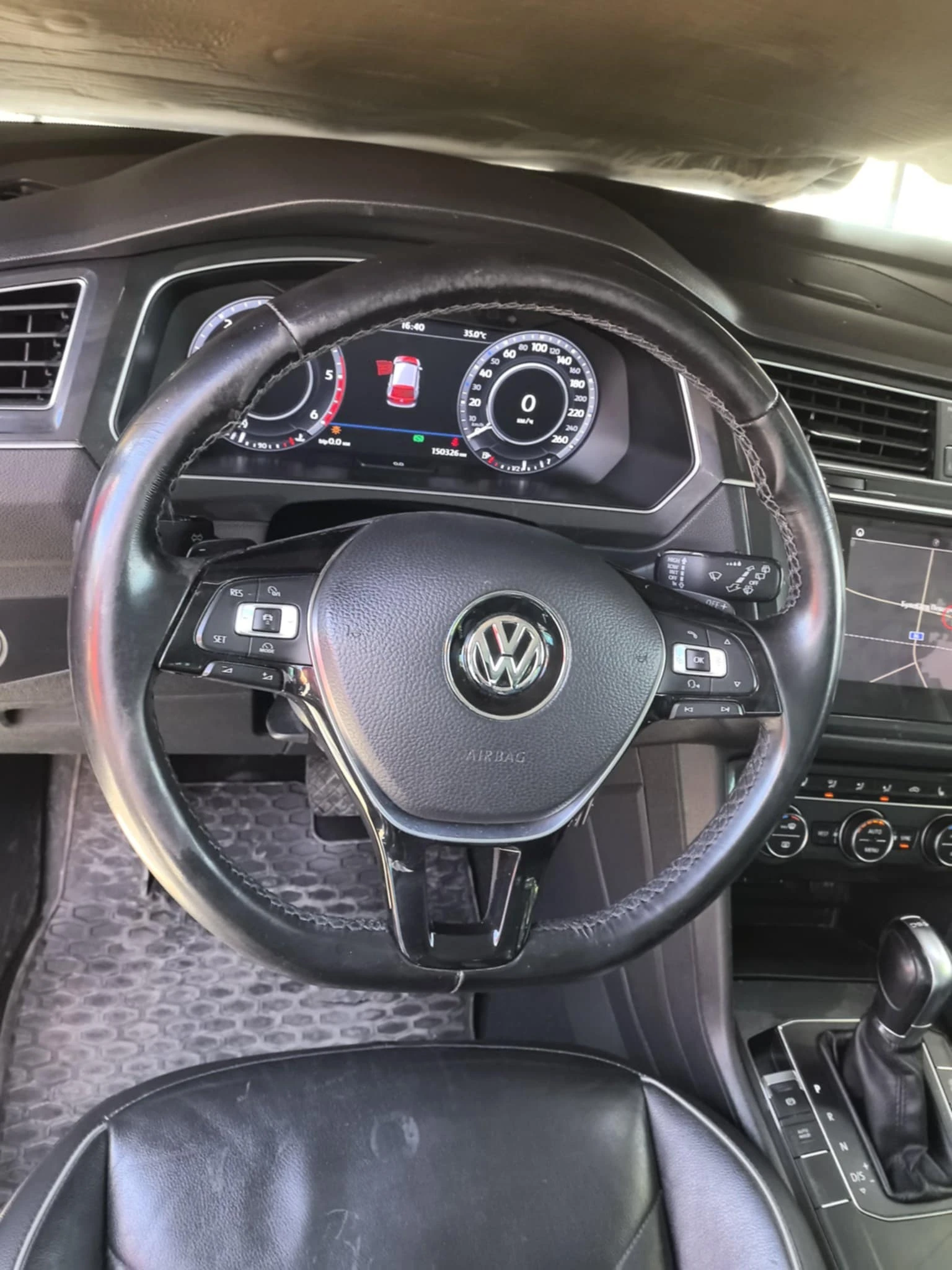 VW Tiguan 2.0tdi - изображение 10