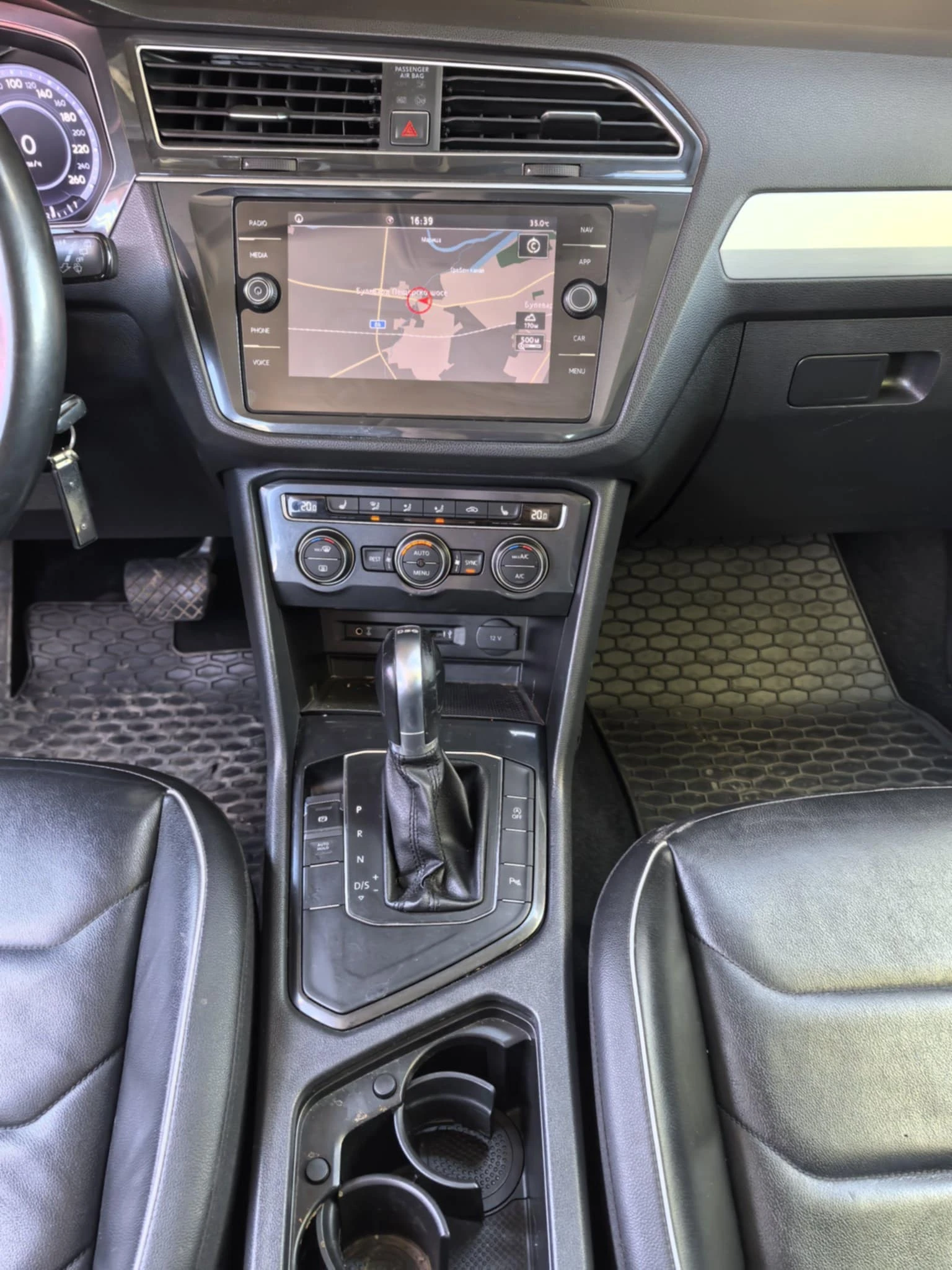 VW Tiguan 2.0tdi | Mobile.bg   11