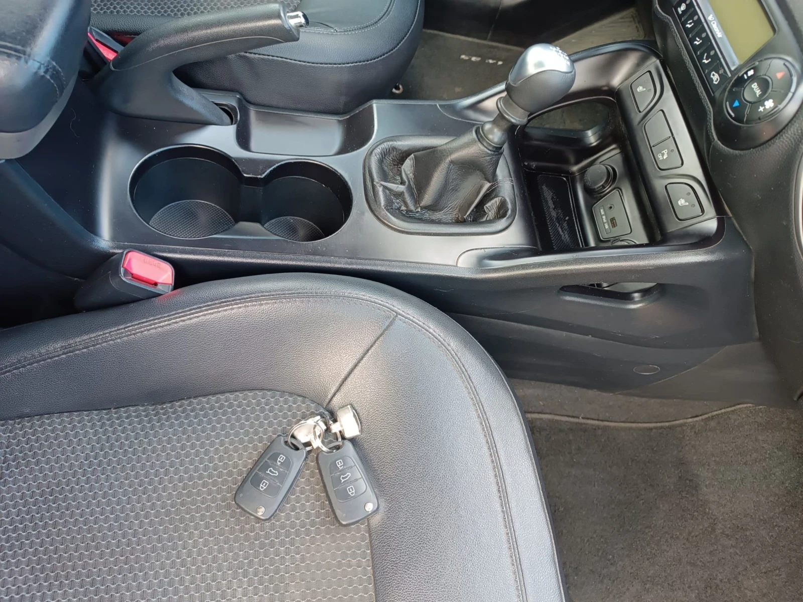 Hyundai IX35 1.7CRDI   | Mobile.bg   12