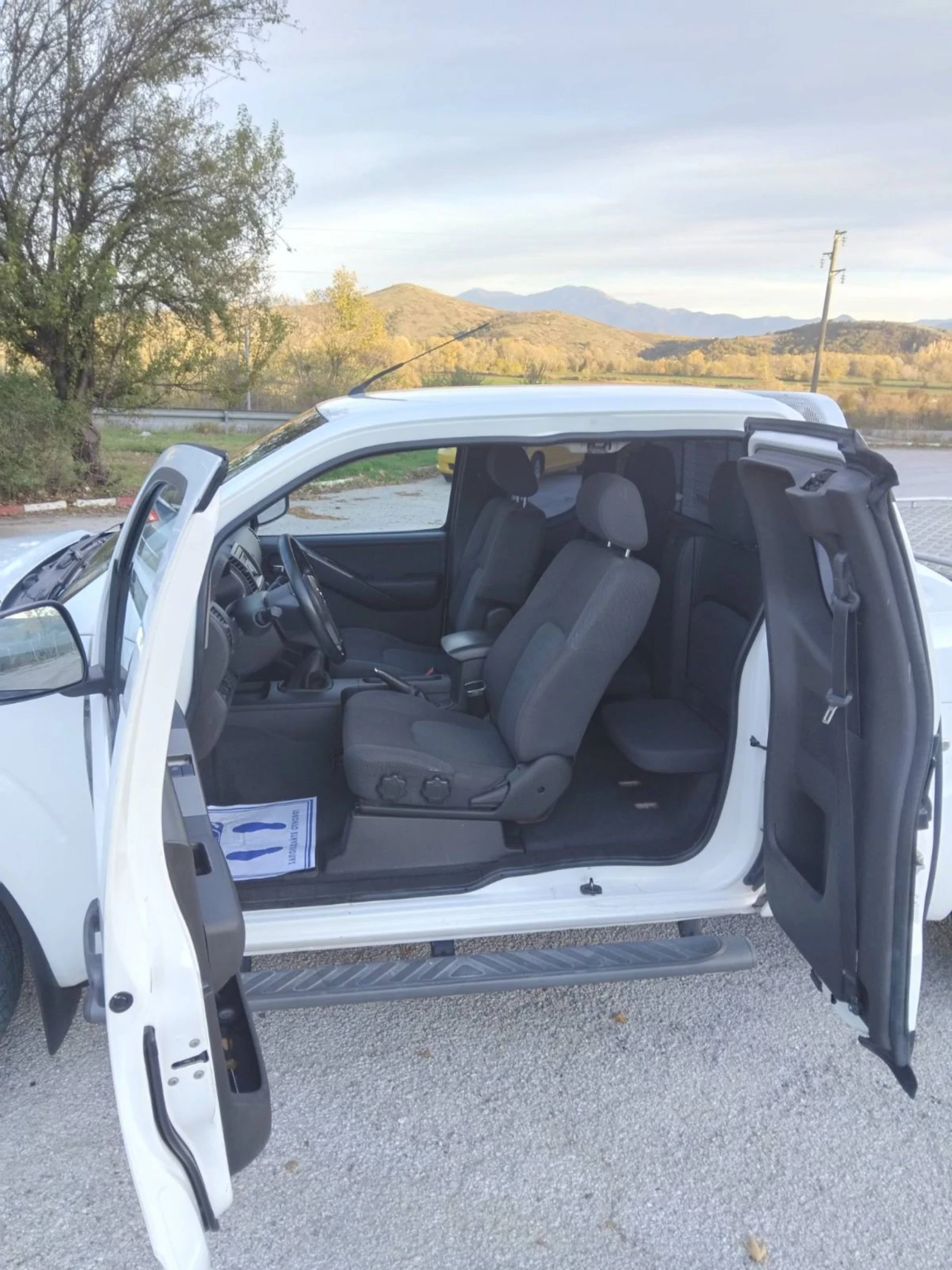 Nissan Navara 2.5 DCI - изображение 7