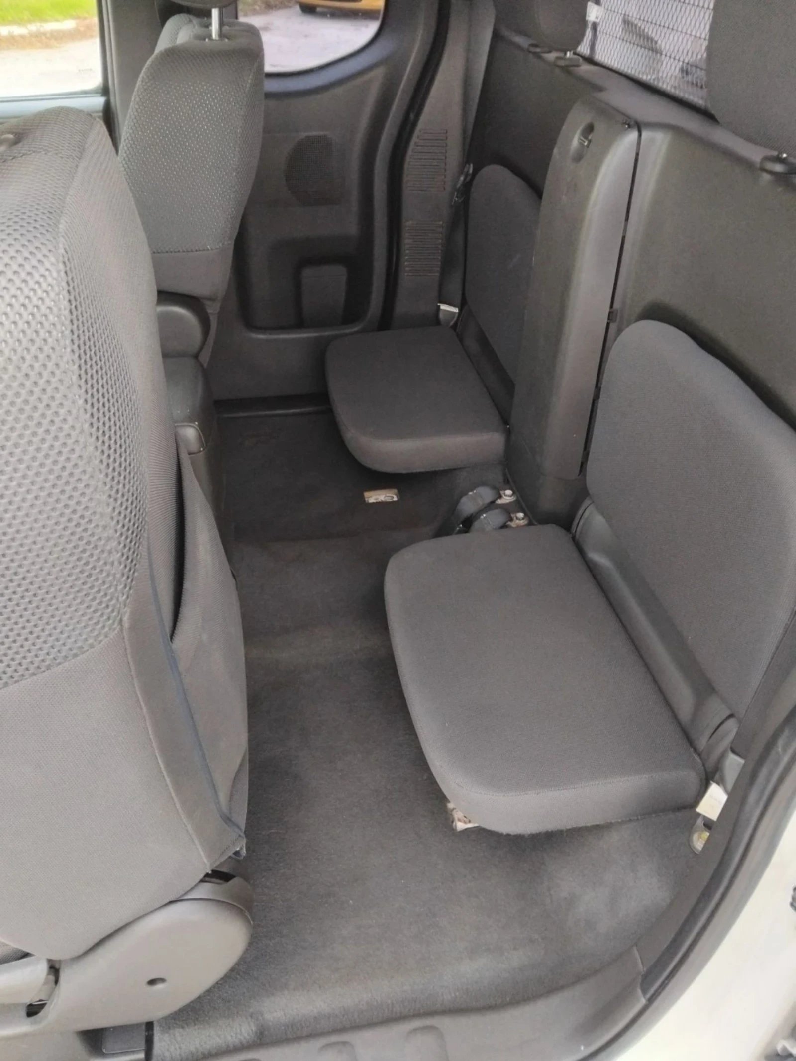 Nissan Navara 2.5 DCI | Mobile.bg � ����������� 12