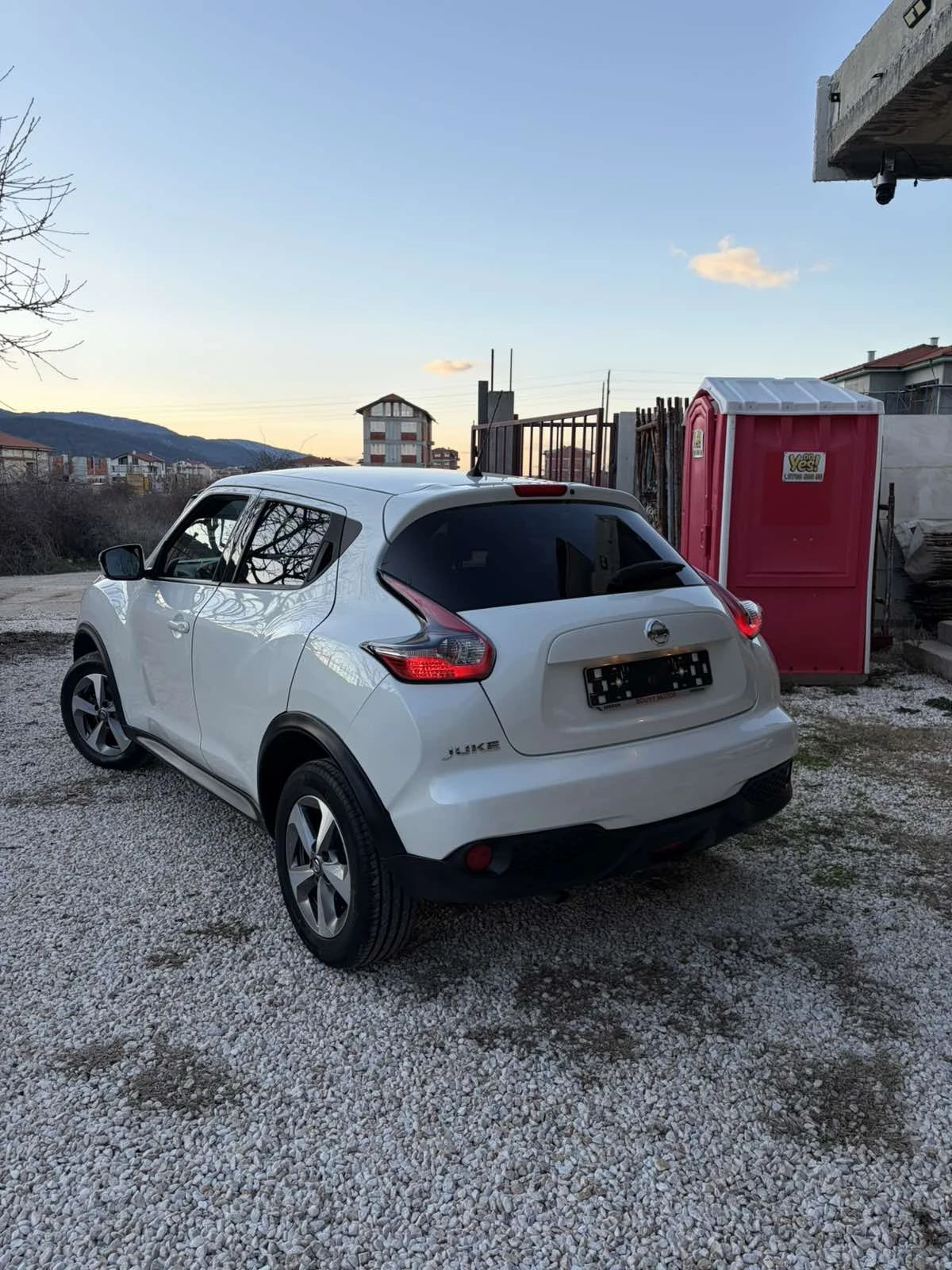 Nissan Juke 1.6/112к./EURO6/ 60000kм/ ПЕРФЕКТНО СЪСТОЯНИЕ! - изображение 4