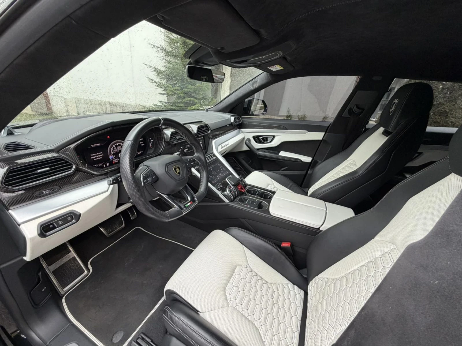 Lamborghini Urus  - изображение 9