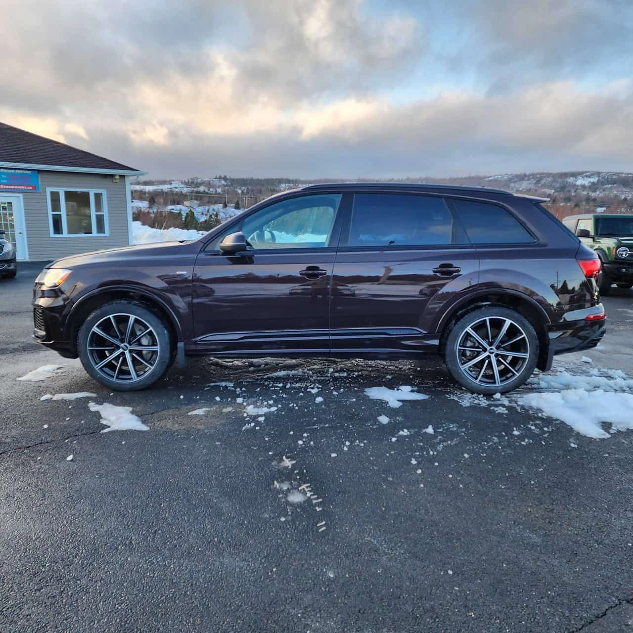 Audi Q7 * Progressiv * CARFAX * ПАНО * ОБДУХВАНЕ * 7 МЕСТА - изображение 2