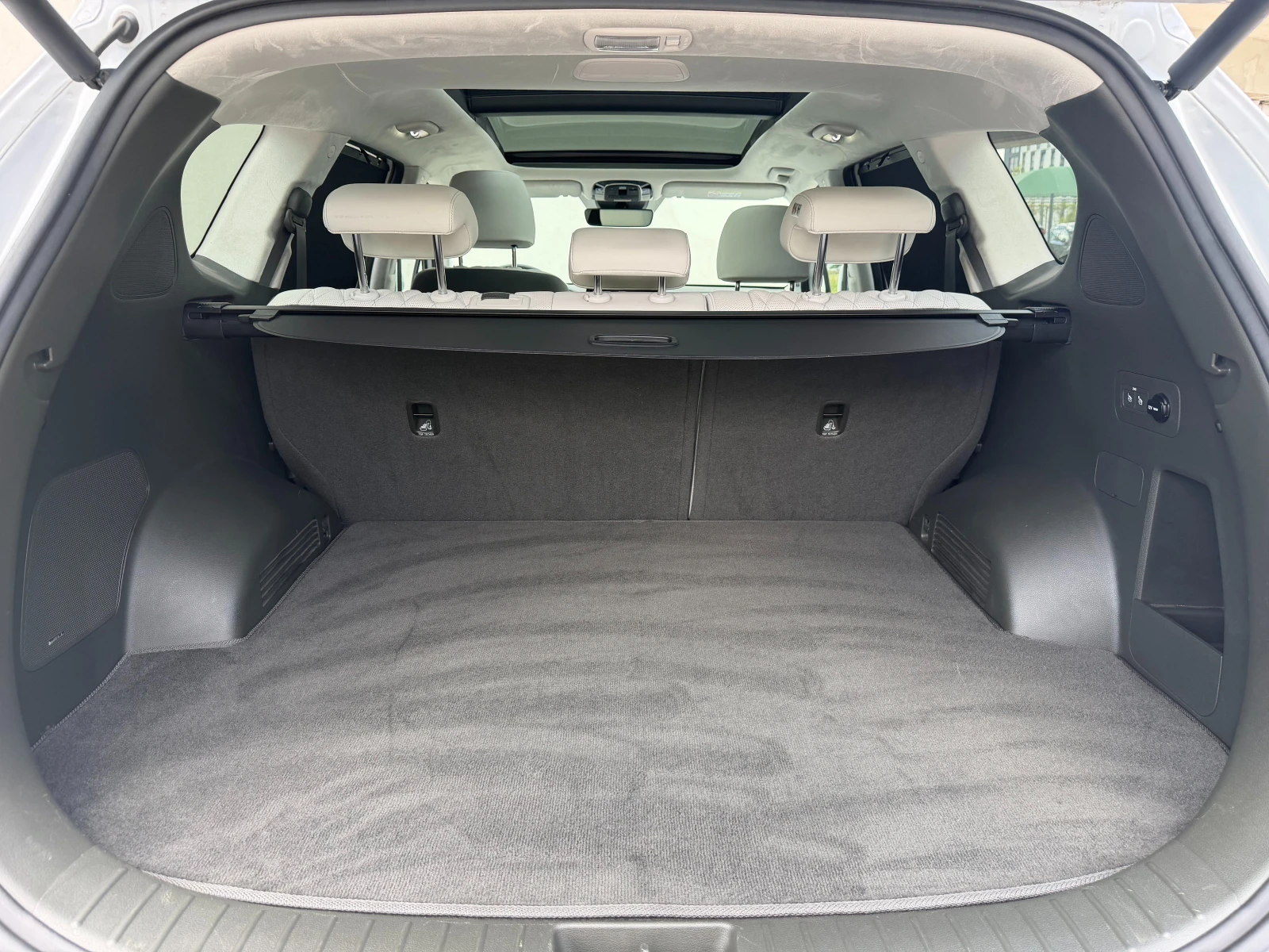 Hyundai Santa fe Plug-In AWD Premium Lux, снимка 16 - Автомобили и джипове - 54411983