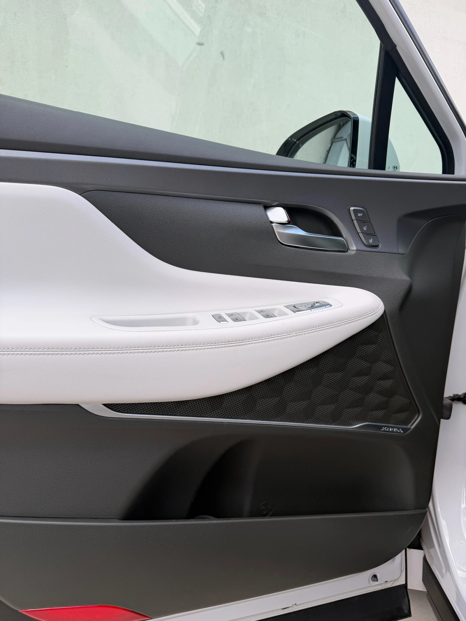 Hyundai Santa fe Plug-In AWD Premium Lux, снимка 6 - Автомобили и джипове - 54411983
