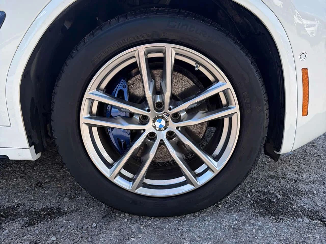 BMW X4 | DISTRONIC | 360 | HUD | HARMAN KARDON | , снимка 7 - Автомобили и джипове - 54713339