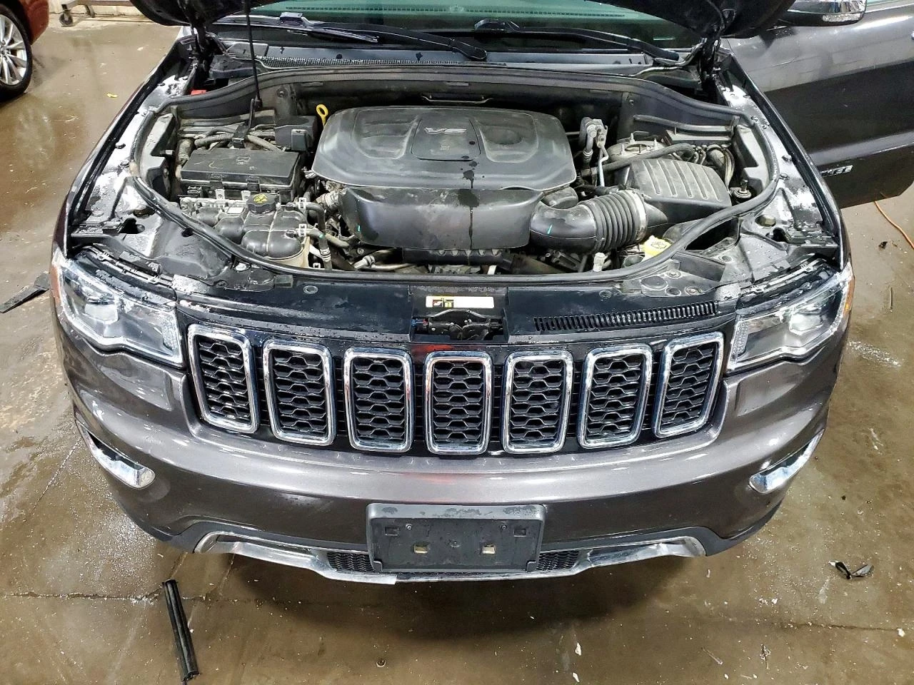 Jeep Grand cherokee LIMITED* Pentastar* КАМЕРА* KEYLESS* КОЖА, снимка 11 - Автомобили и джипове - 55070089