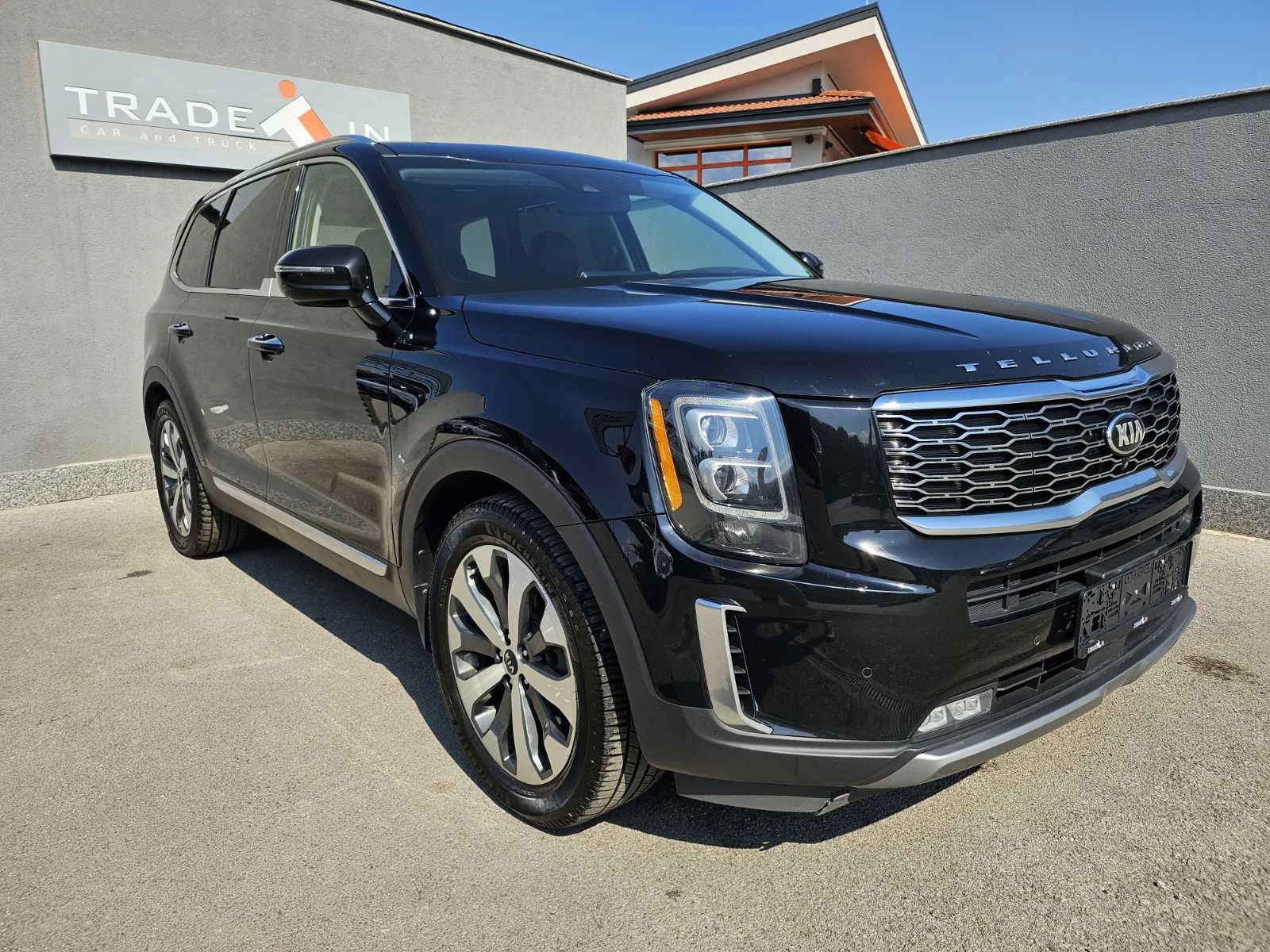 Kia Telluride 3.8 SX V6 AWD, снимка 3 - Автомобили и джипове - 55909626