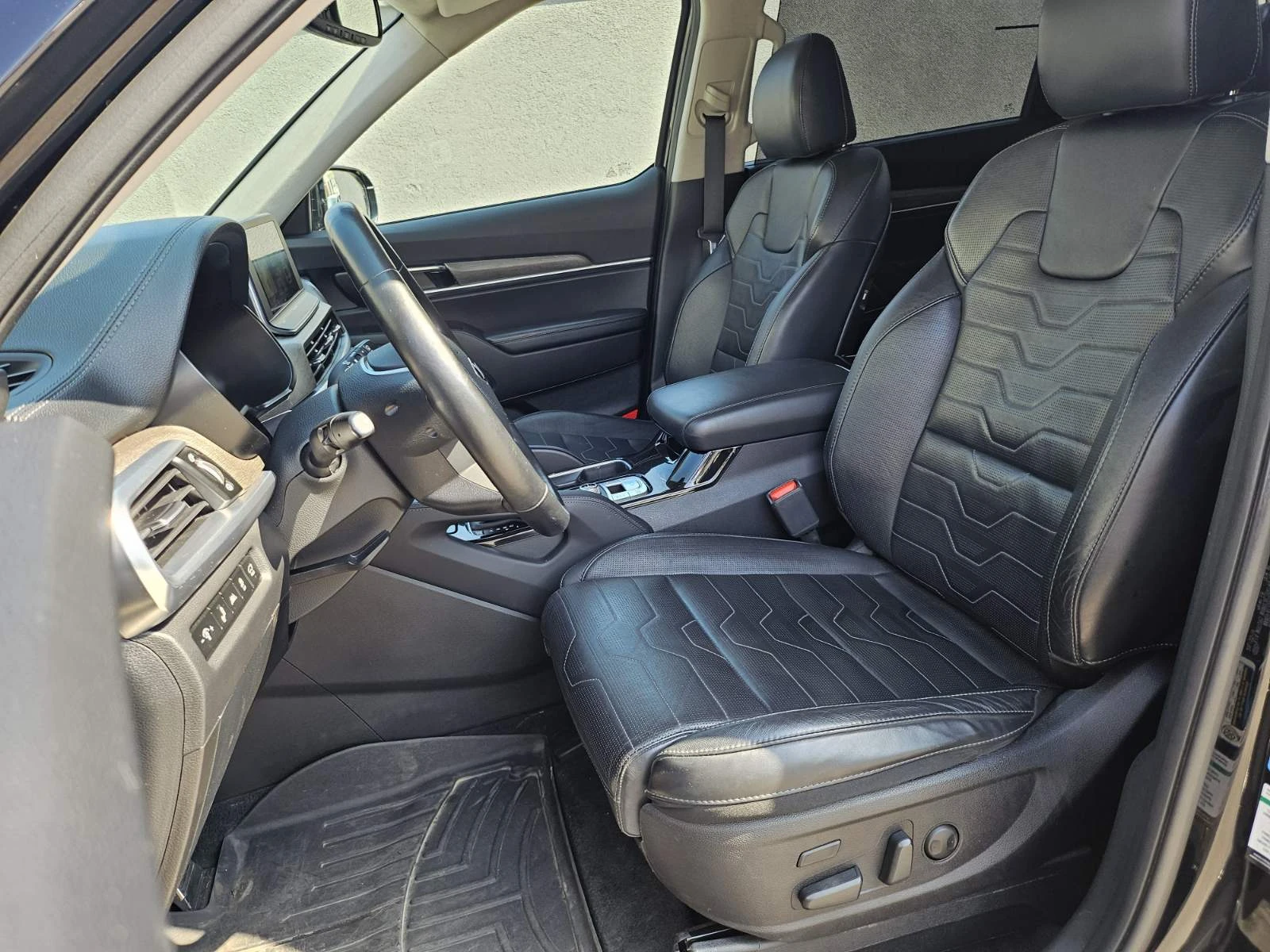 Kia Telluride 3.8 SX V6 AWD, снимка 9 - Автомобили и джипове - 55909626
