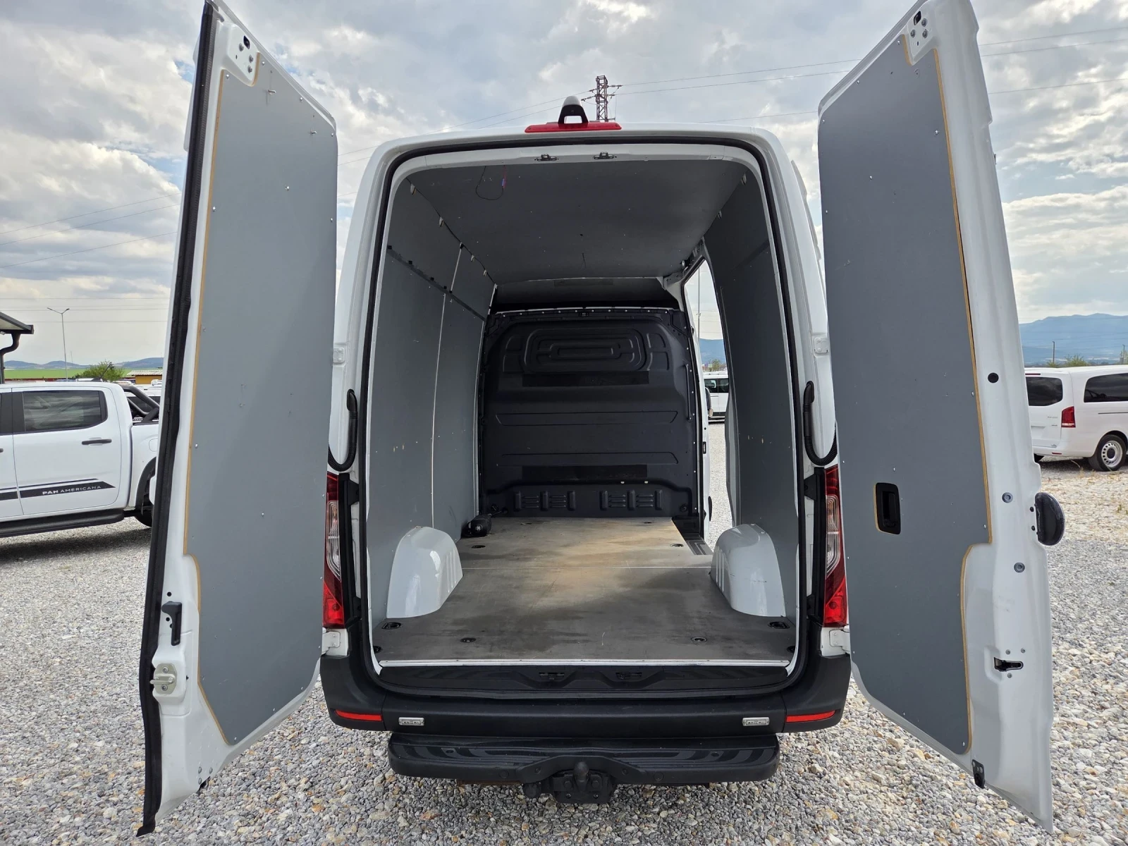 Mercedes-Benz Sprinter 316 CDI, Нави, Клима, Led - изображение 9