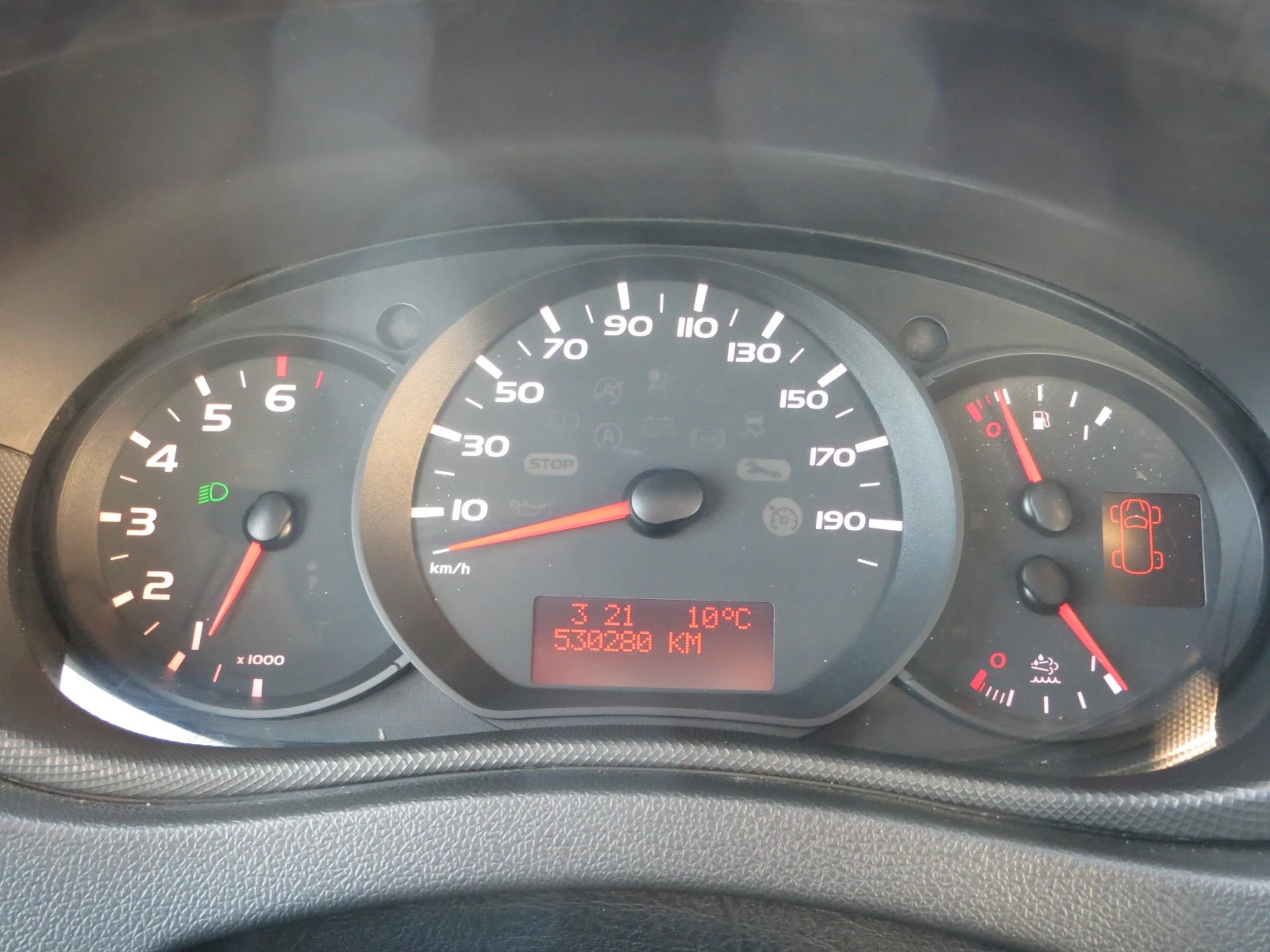 Renault Master 2.3 DCI ШАСИ-КАБИНА - изображение 10