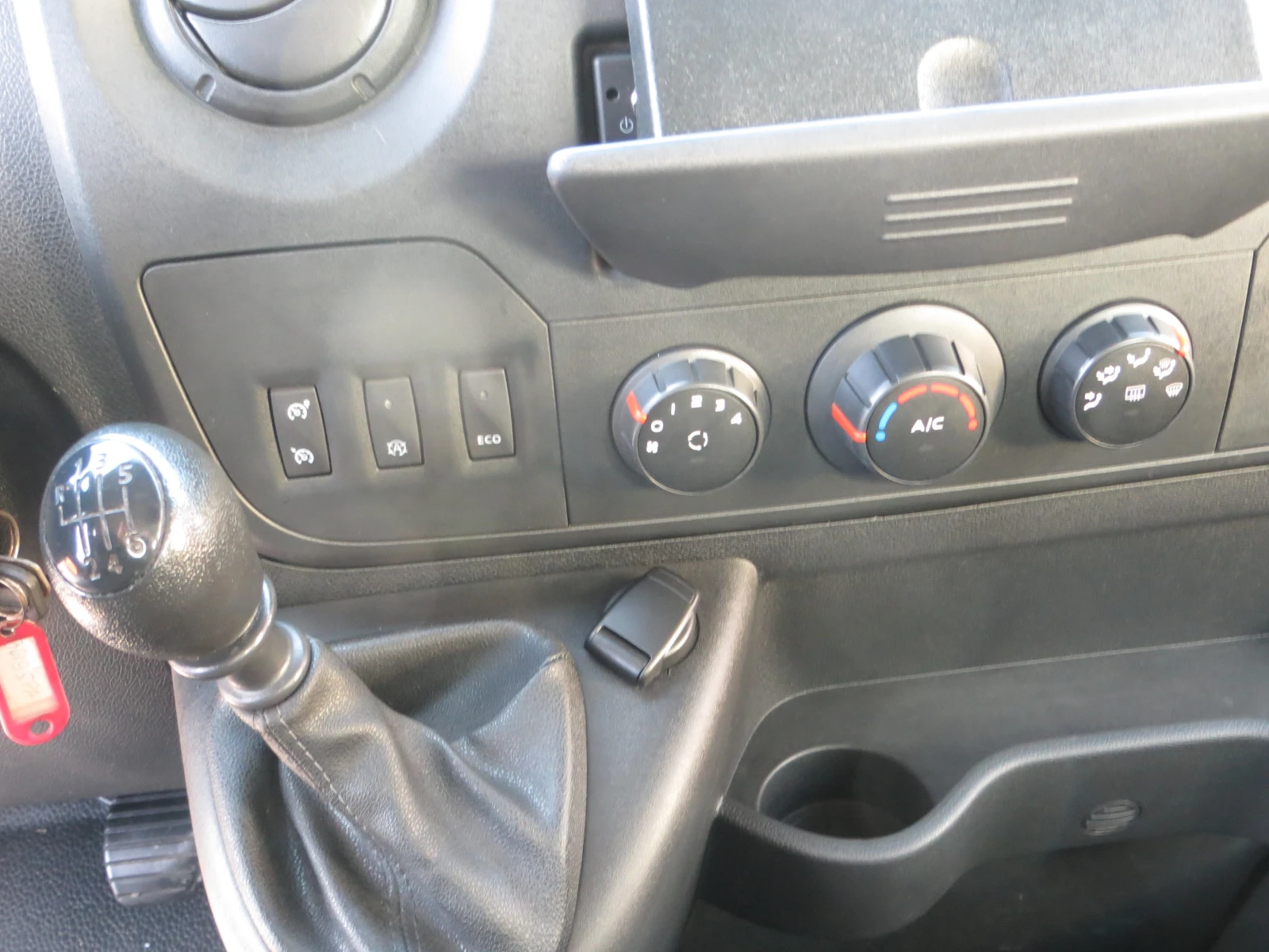 Renault Master 2.3 DCI ШАСИ-КАБИНА - изображение 9