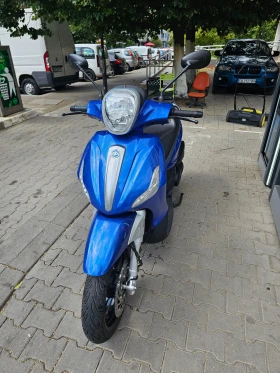 Обява за продажба на Piaggio Beverly 350 ABS ASR ~4 900 лв. - изображение 1