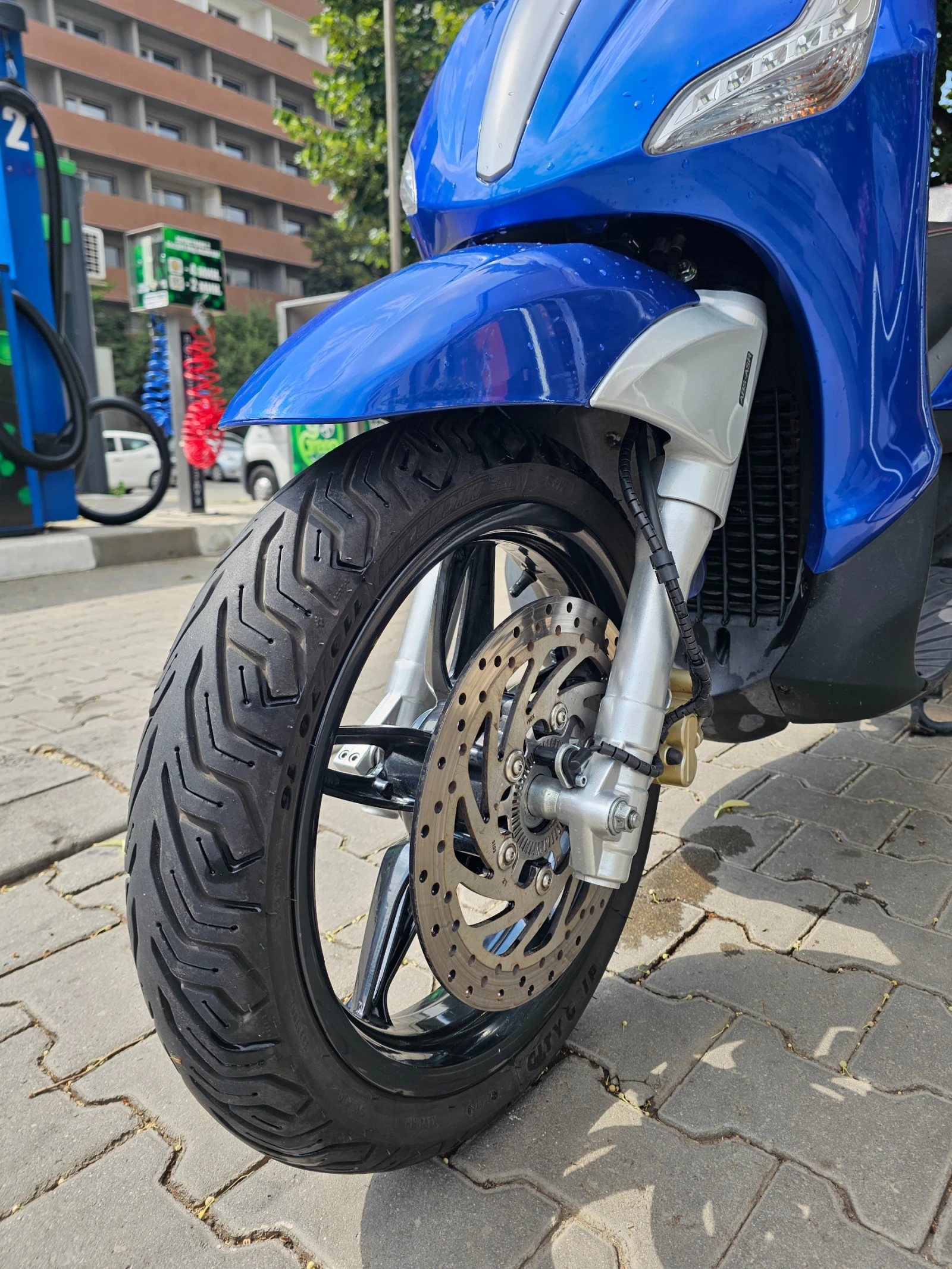 Piaggio Beverly 350 ABS ASR - изображение 4