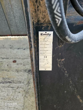 Телескопичен товарач John Deere 3200, снимка 3