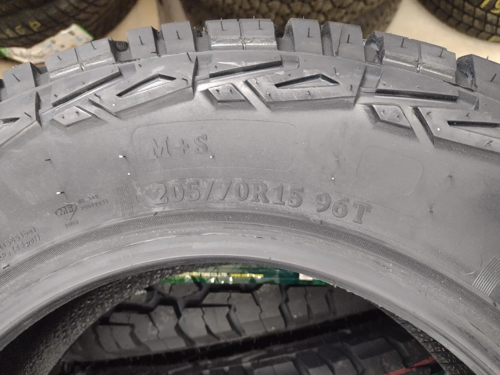  205/70R15 | Mobile.bg   8