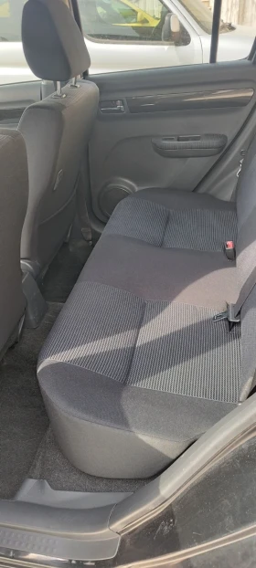 Suzuki Swift 4х4 , снимка 6