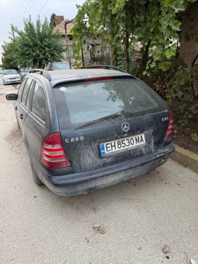 Mercedes-Benz C 220, снимка 2