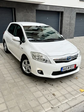 Toyota Auris 1.8 HYBRID 116000 ХИЛ.ПЪЛНА ИСТОРИЯ, снимка 2