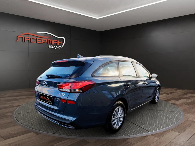 Hyundai I30 1.6 CRDI SW COMFORT, снимка 3 - Автомобили и джипове - 34858079