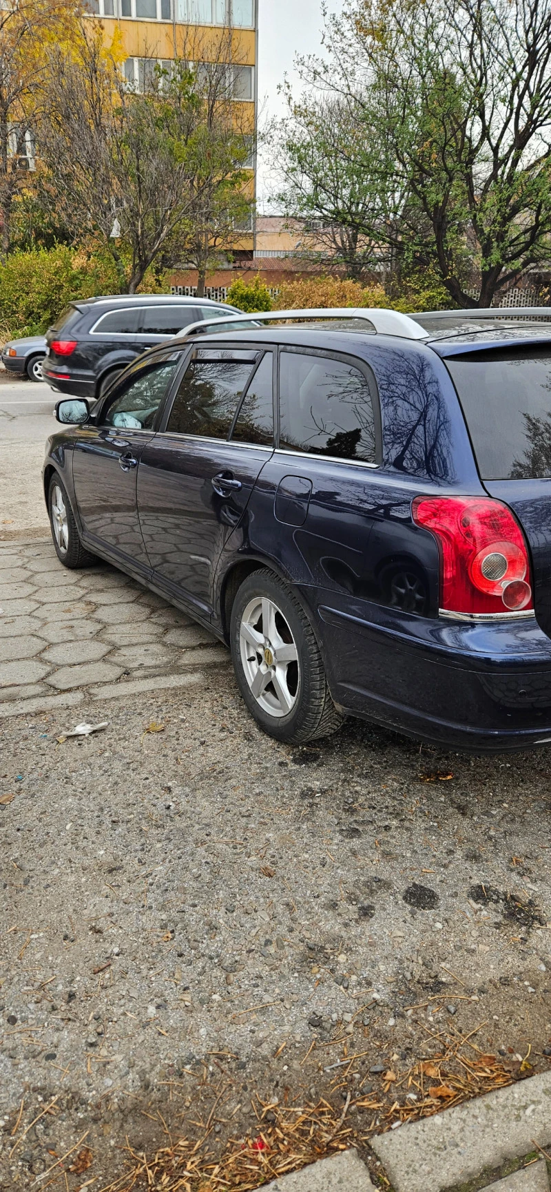 Toyota Avensis Феислифт, снимка 4 - Автомобили и джипове - 47192985