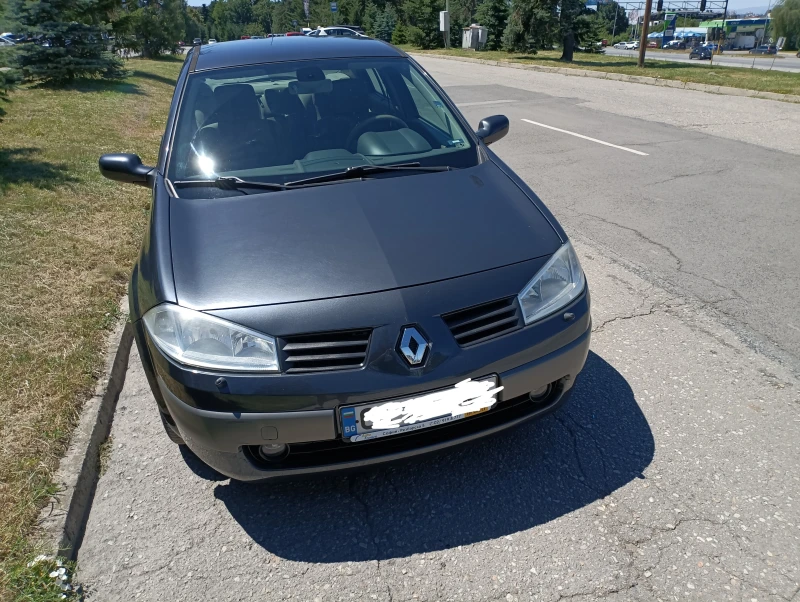 Renault Megane, снимка 1 - Автомобили и джипове - 47005815