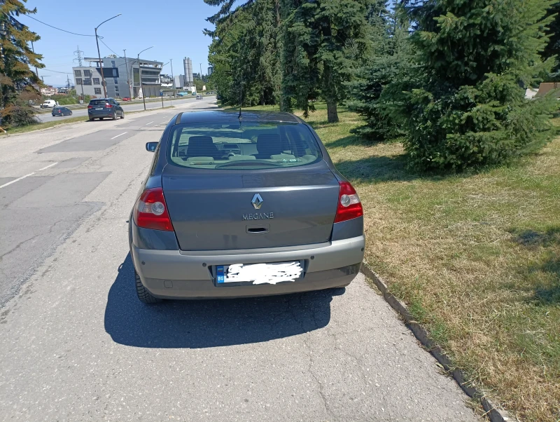 Renault Megane, снимка 2 - Автомобили и джипове - 47005815