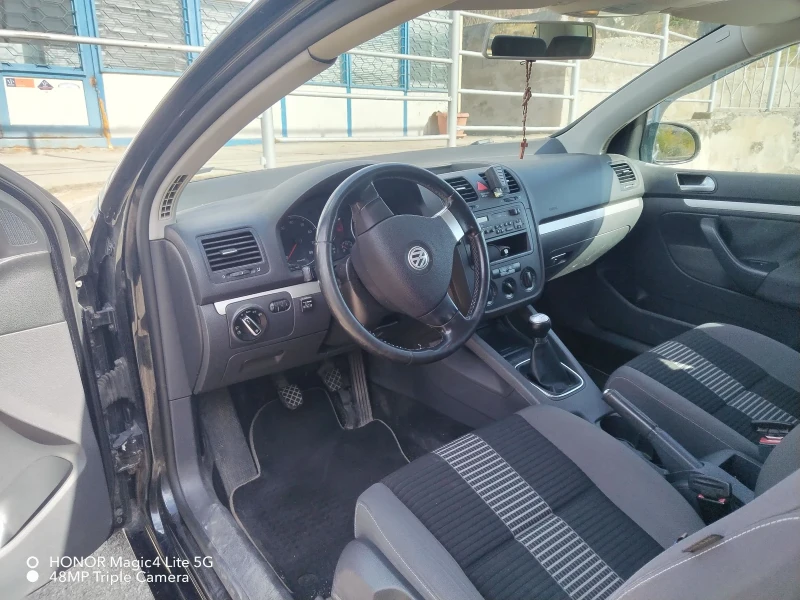 VW Golf, снимка 7 - Автомобили и джипове - 47458738