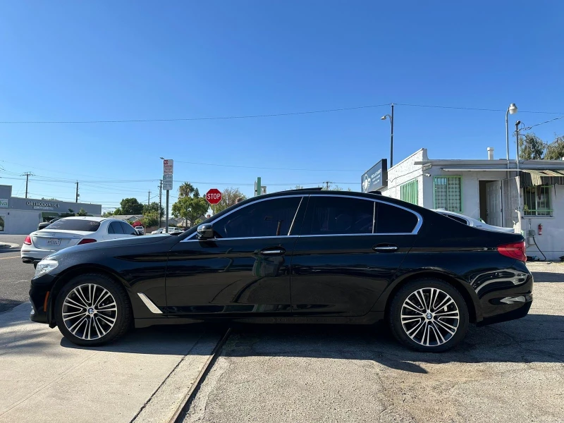 BMW 530 BMW Live Cockpit* подгрев* bmw sport line, снимка 2 - Автомобили и джипове - 47551978