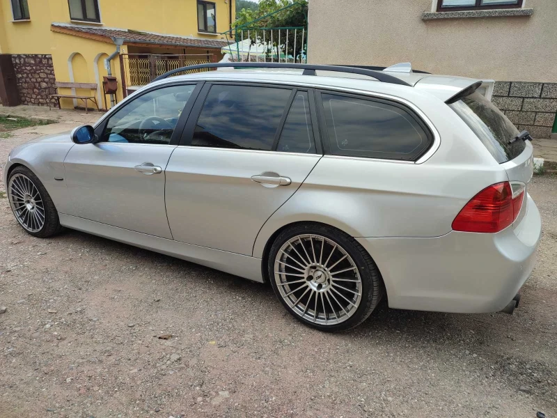 BMW 330 325ix 3.0, снимка 9 - Автомобили и джипове - 47993513