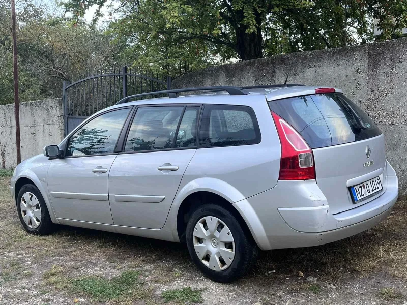 Renault Megane, снимка 5 - Автомобили и джипове - 48836420