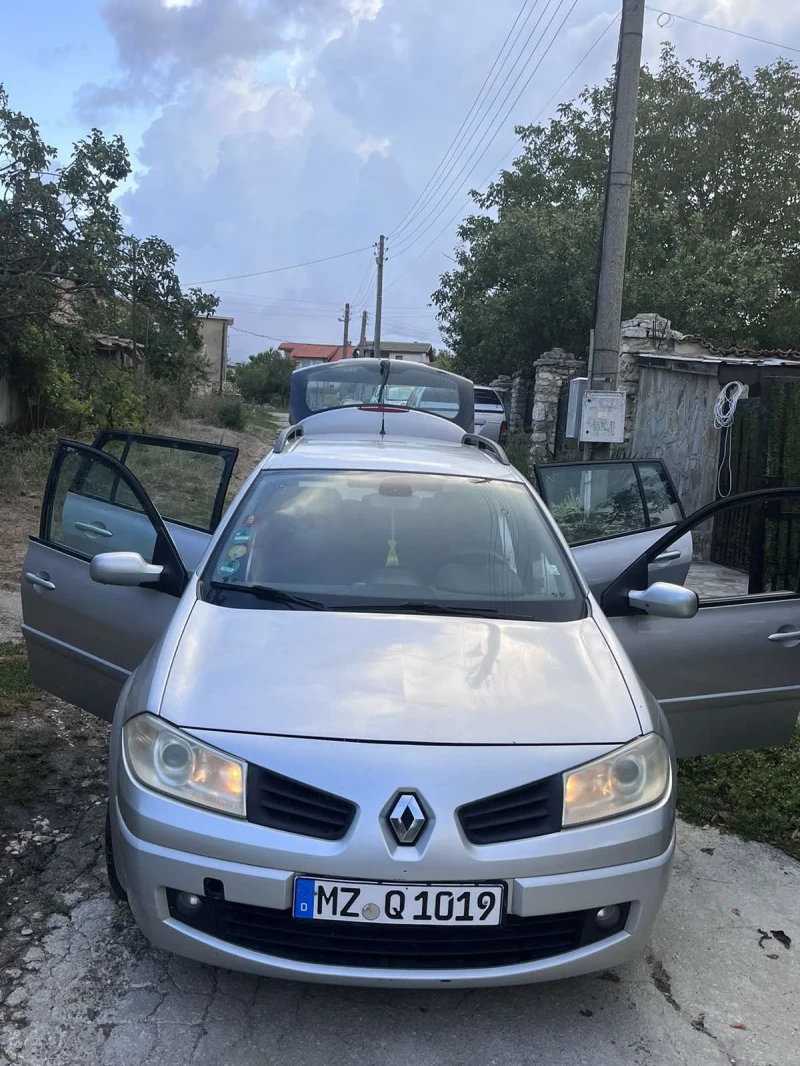 Renault Megane, снимка 3 - Автомобили и джипове - 48836420