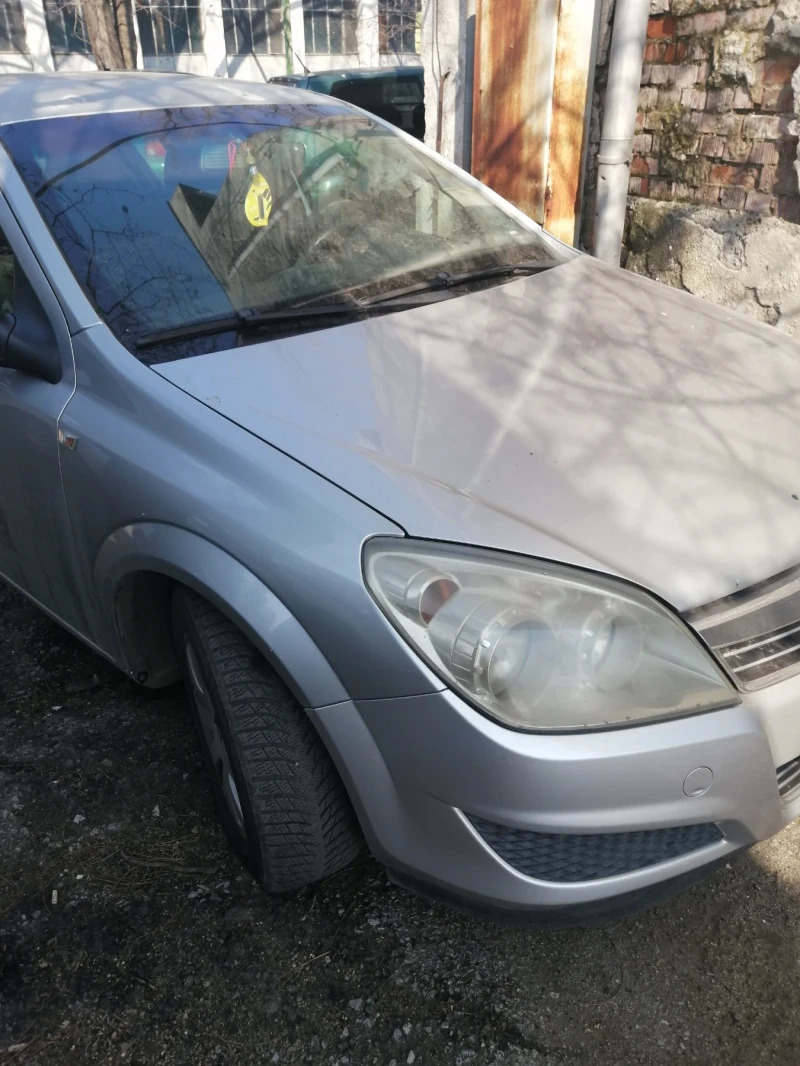 Opel Astra, снимка 1 - Автомобили и джипове - 49305775