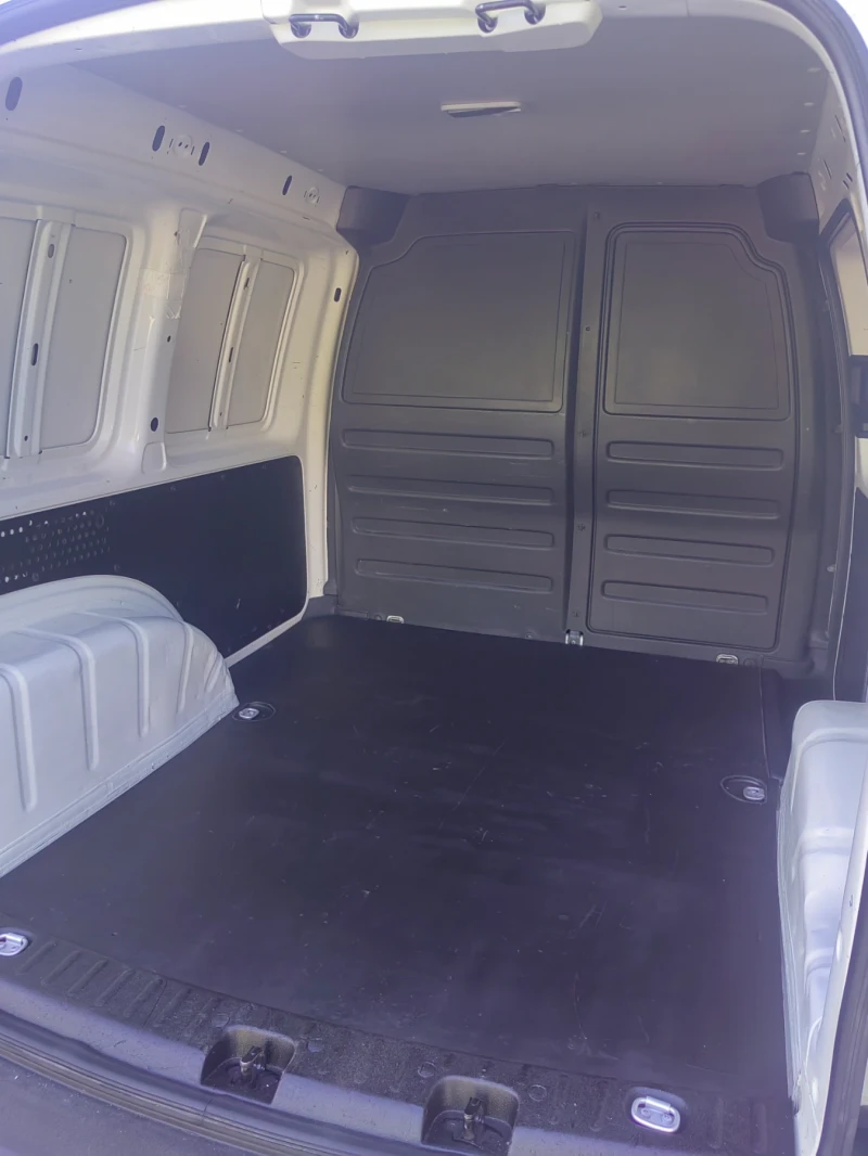 VW Caddy 2.0tdi BM euro 6, снимка 13 - Автомобили и джипове - 51360214