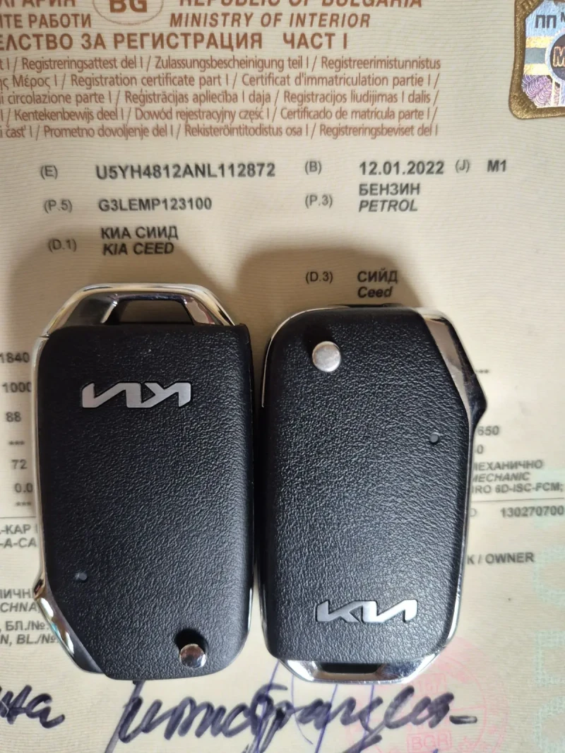 Kia Ceed 1.0T, снимка 7 - Автомобили и джипове - 51963999