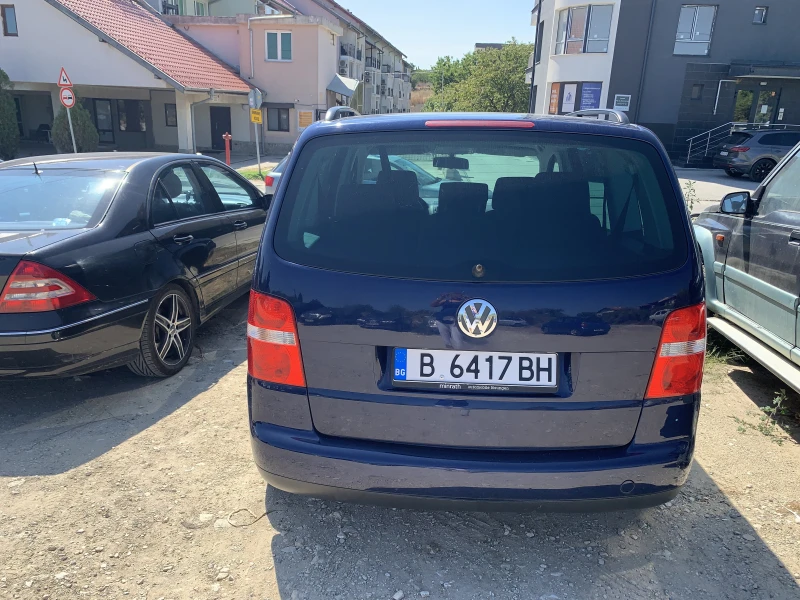 VW Touran, снимка 3 - Автомобили и джипове - 51744248