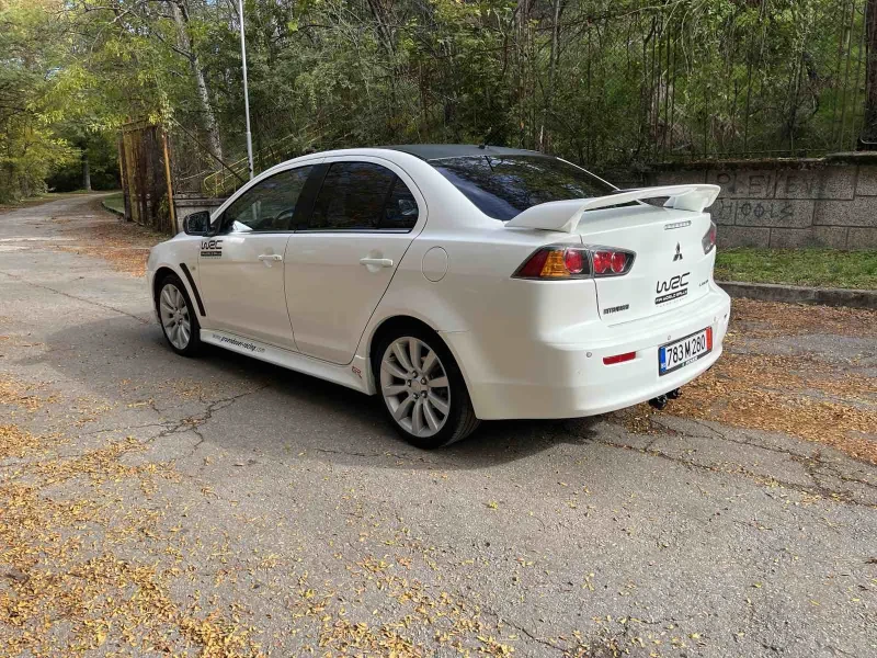 Mitsubishi Lancer 1.8 , снимка 5 - Автомобили и джипове - 52443118