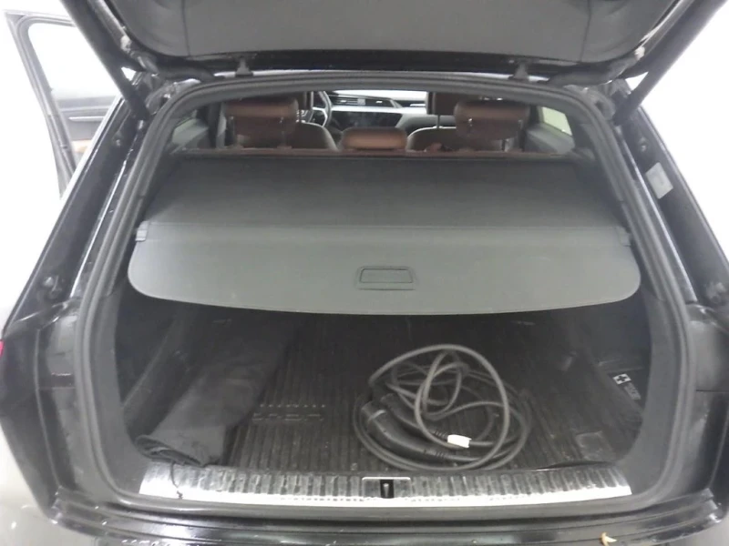 Audi E-Tron 55 - 95kW - 408k.c. Quattro S Line Business, снимка 8 - Автомобили и джипове - 52566107