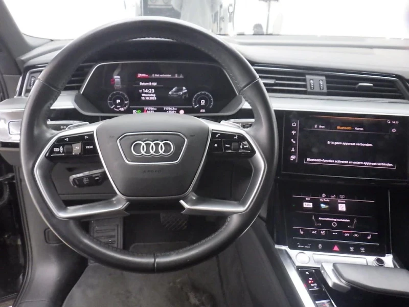 Audi E-Tron 55 - 95kW - 408k.c. Quattro S Line Business, снимка 5 - Автомобили и джипове - 52566107