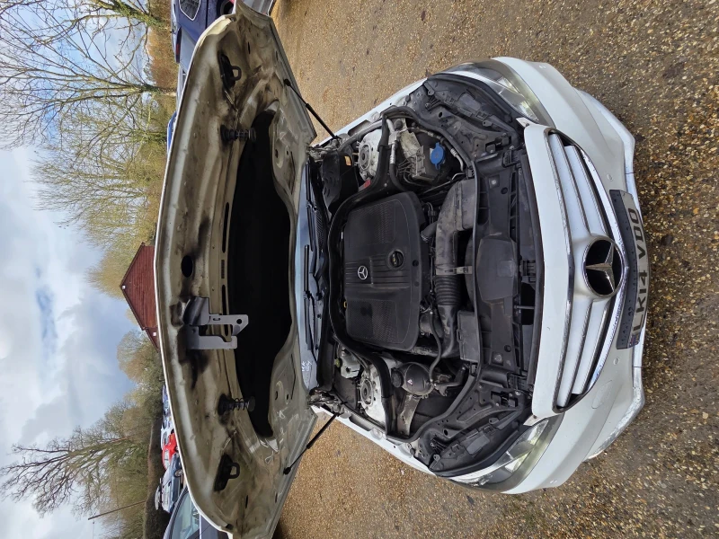 Mercedes-Benz E 220 AMG, снимка 5 - Автомобили и джипове - 53154129