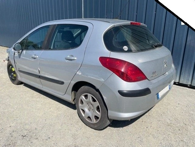 Peugeot 308 1.6 hdi 110, снимка 2 - Автомобили и джипове - 47324356