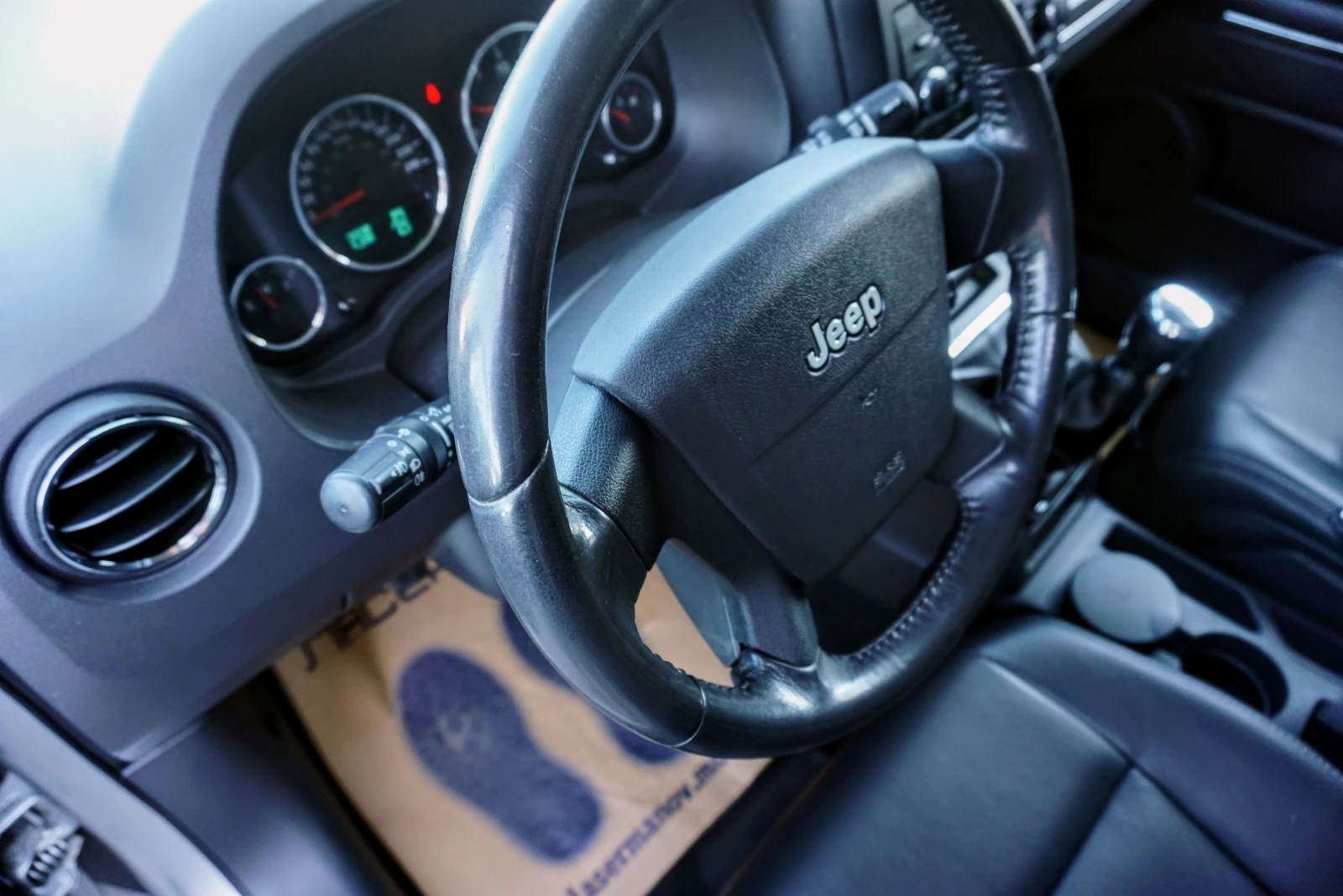 Jeep Patriot 2.2CRD LIMITED 4WD - изображение 7