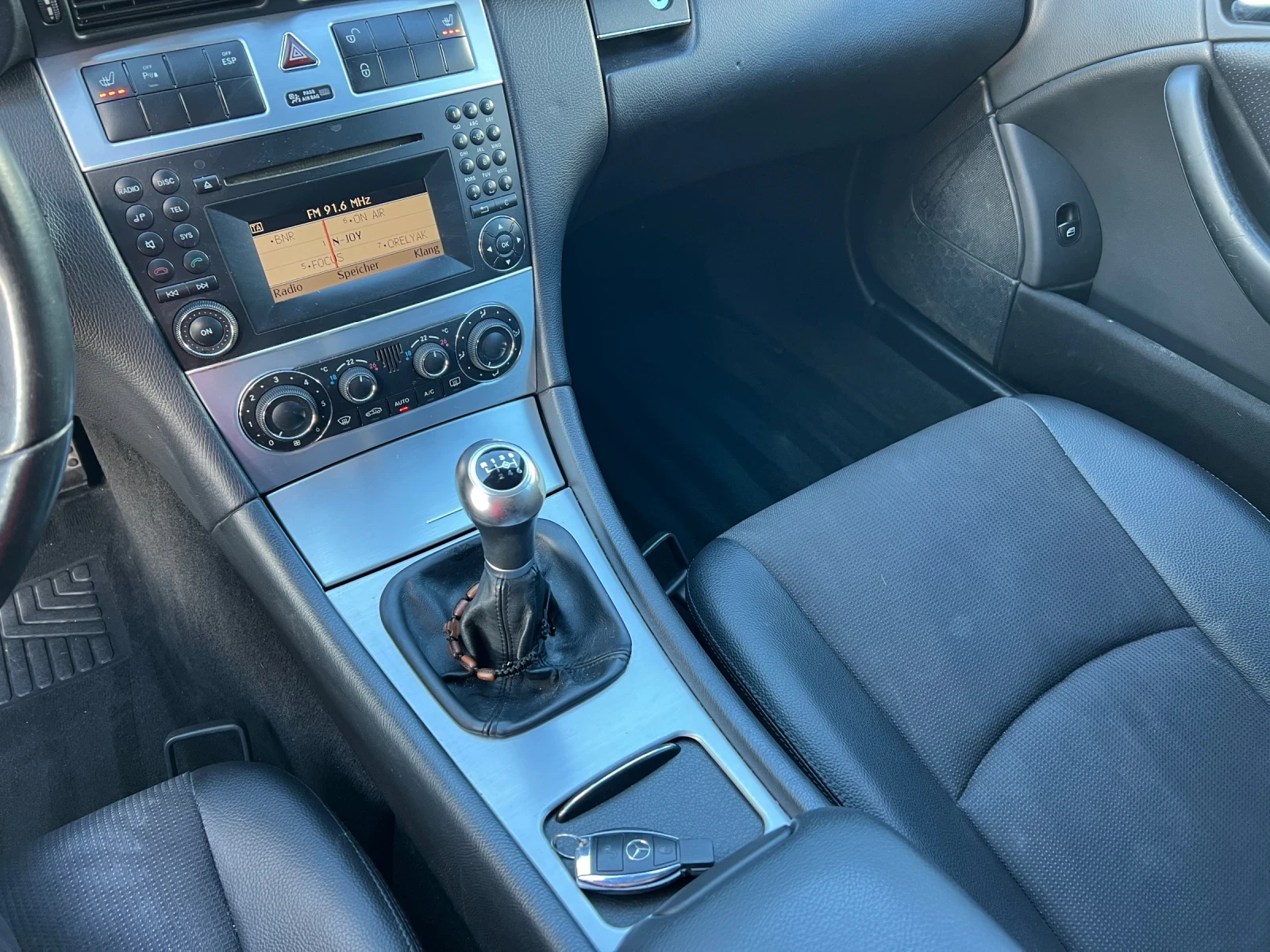 Mercedes-Benz CLC 180 Компресор 143к.с./Подгрев/Темпомат/Парктроник | Mobile.bg — изображение 17
