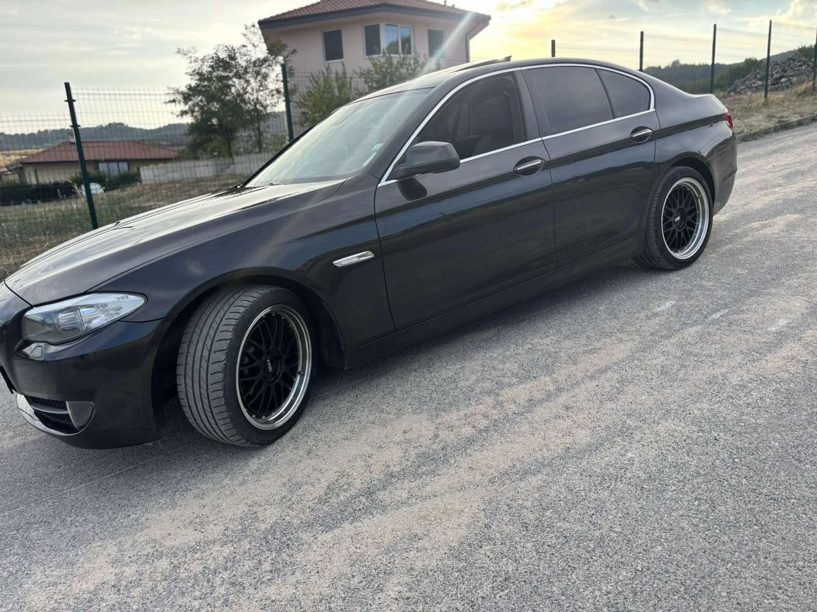 BMW 520 F10 - изображение 4