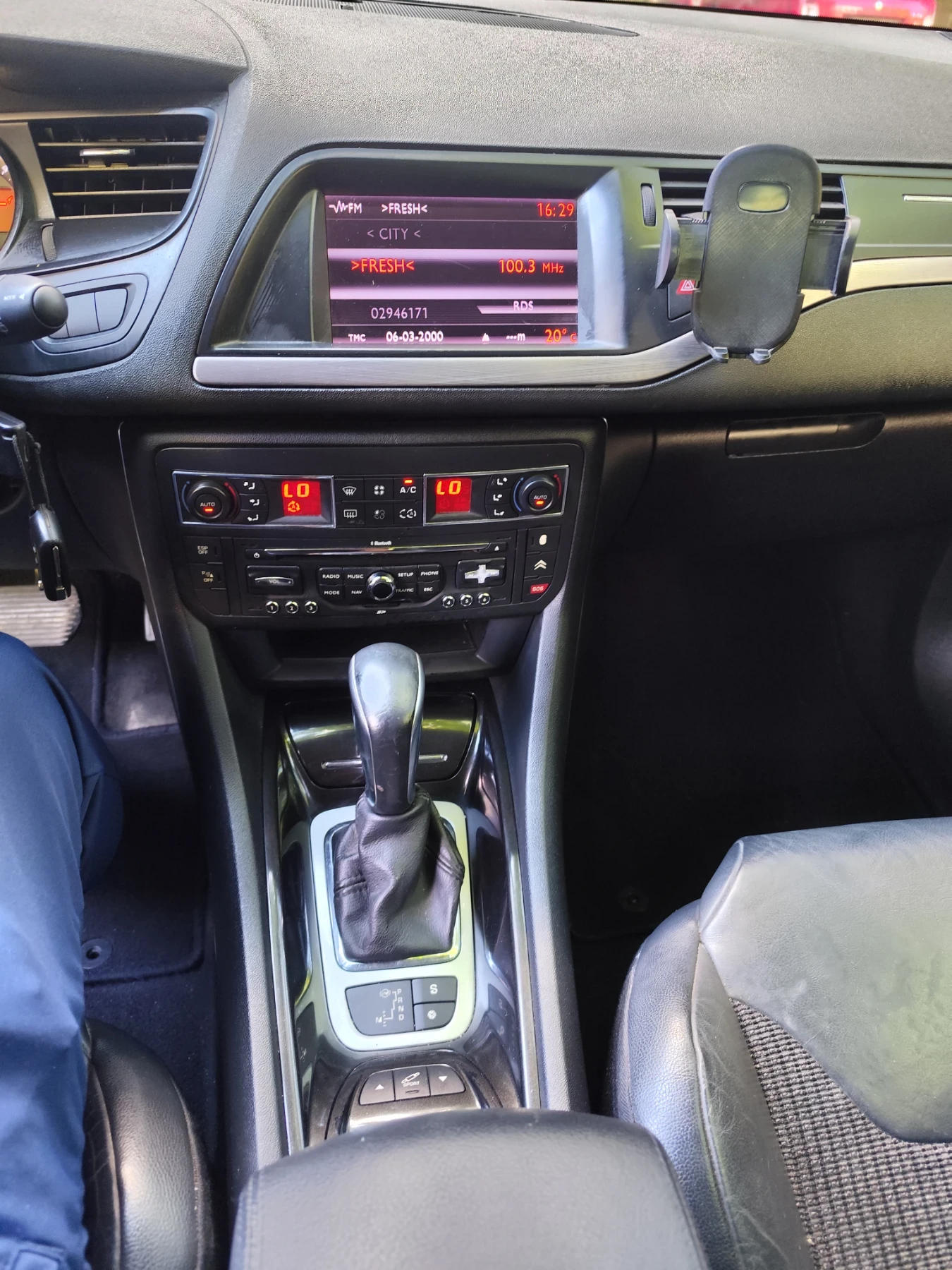 Citroen C5 2.0 hdi 165к.с. - изображение 8